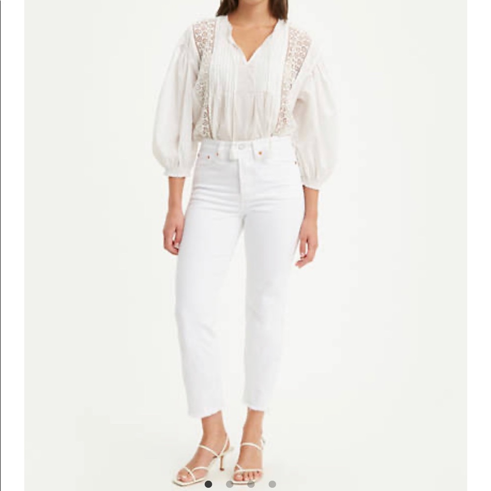 Levi’s wedgie fit jean in white